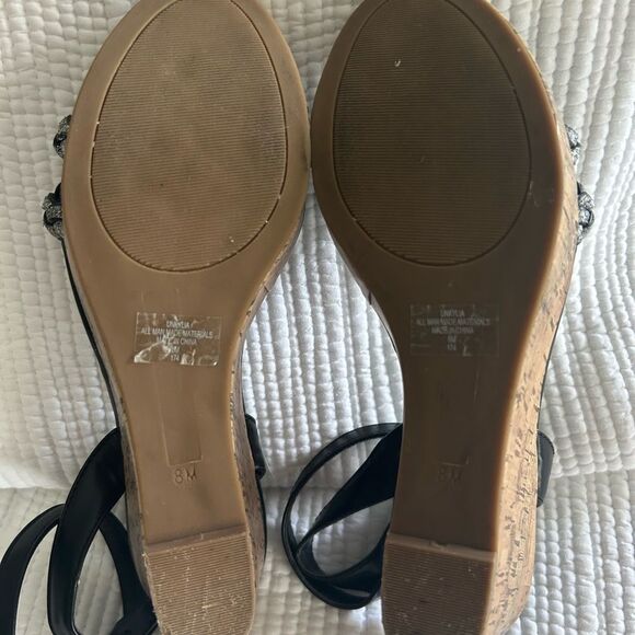 Unisa Women's Black & Sparkly Silver Braided Cork Wedge Strappy Sandals Size 8 - Picture 9 of 12